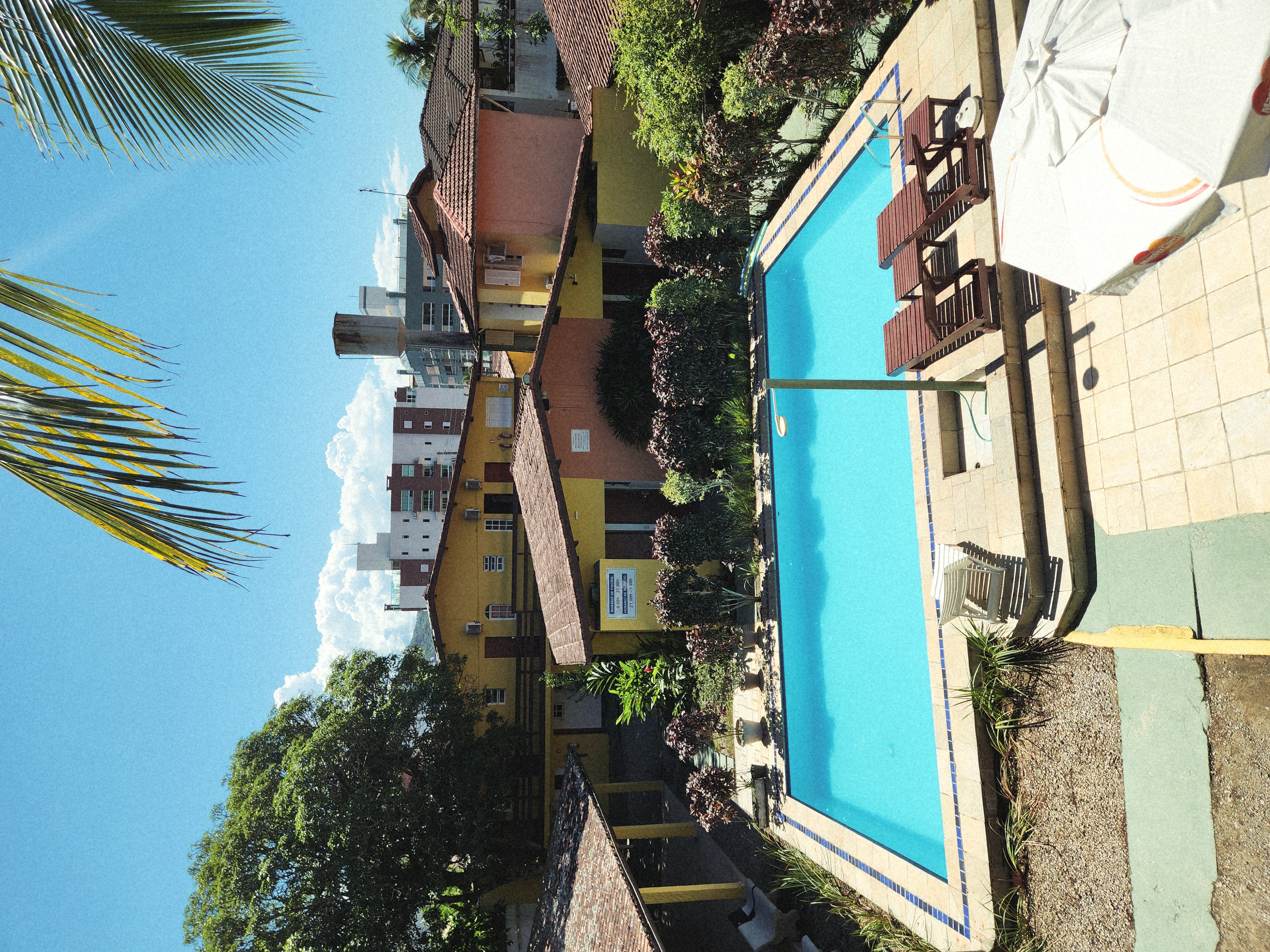 Piscina da Pousada Viva Ubatuba
